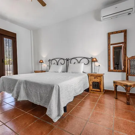 Casa Del Molino * Canillas de Aceituno